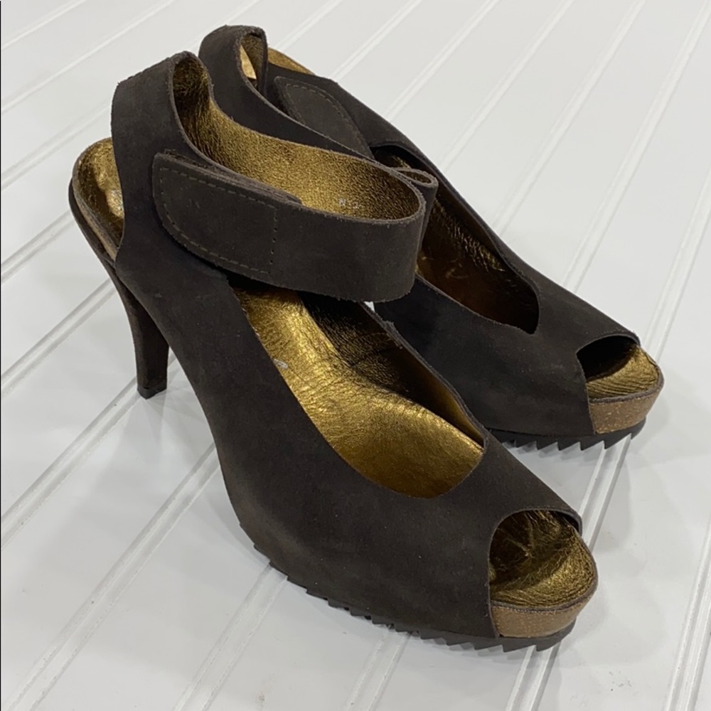 Pedro Garcia Brown Suede Clarette Peep Toe Heels - sz 40